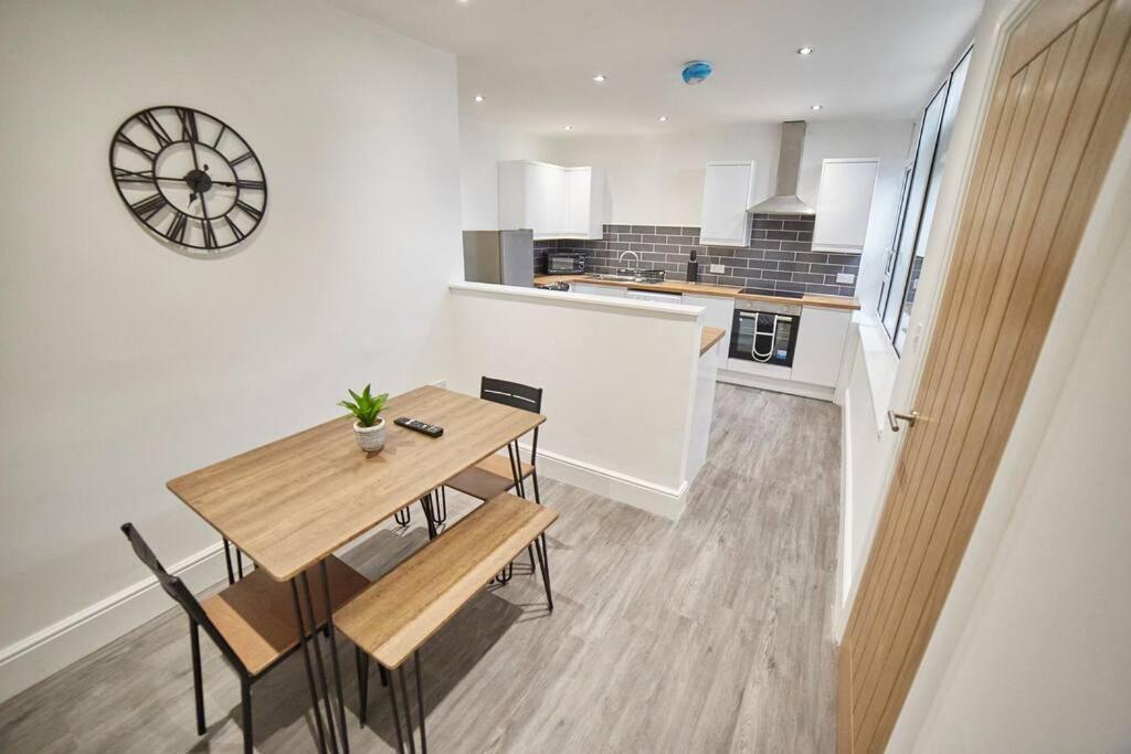 High Spec Spacious 2Bd Apt, Parking, Nr Newcastle Gateshead Luaran gambar
