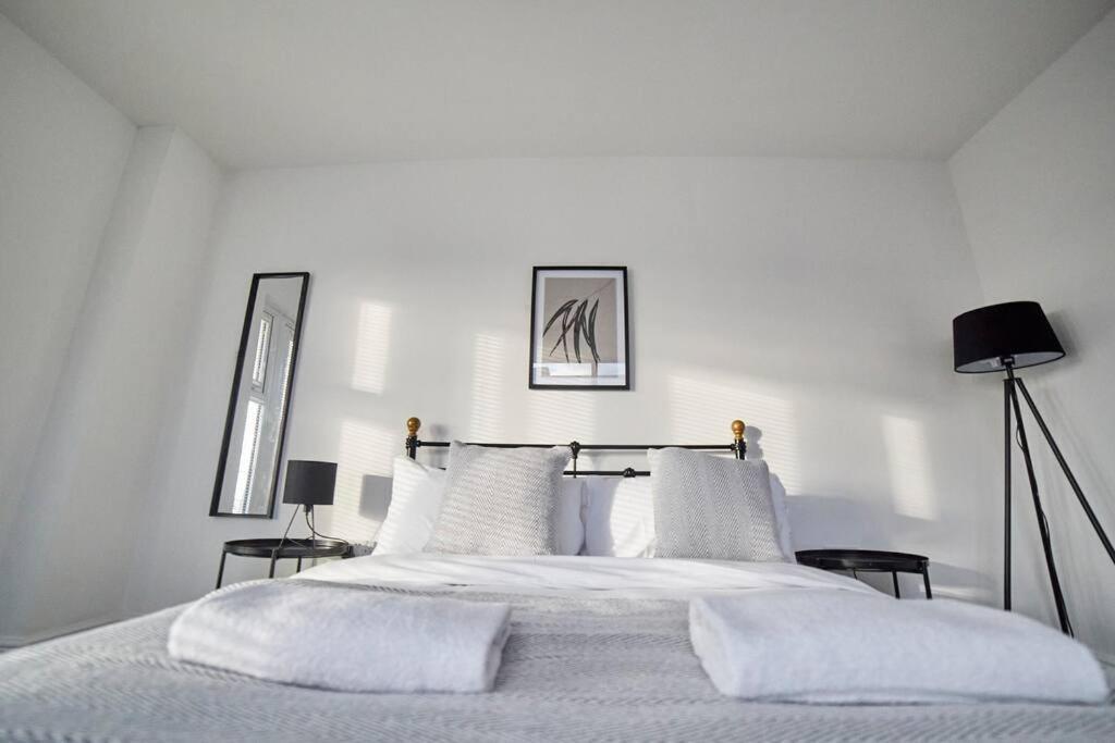 High Spec Spacious 2Bd Apt, Parking, Nr Newcastle Gateshead Luaran gambar