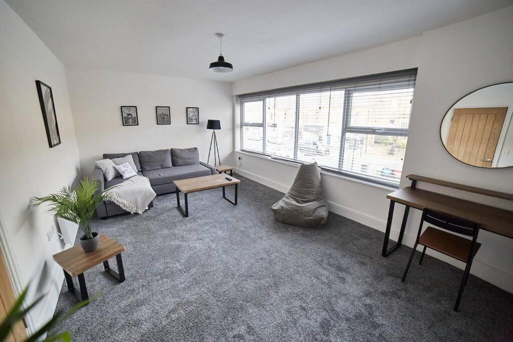 High Spec Spacious 2Bd Apt, Parking, Nr Newcastle Gateshead Luaran gambar
