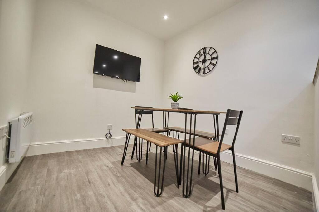 High Spec Spacious 2Bd Apt, Parking, Nr Newcastle Gateshead Luaran gambar